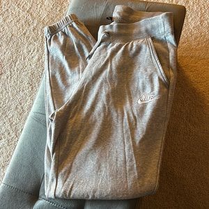 Gray Nike sweatpants